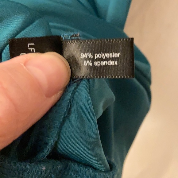 The Limited Tank Size Medium - Picture 4 of 4